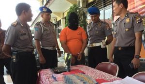 Baru Bekerja Sepekan Sopir ini sukses panen duit dari brankas majikannya