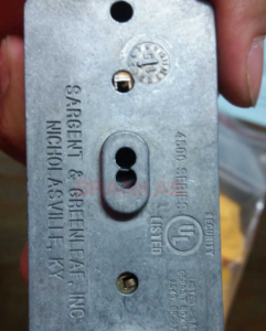 Servis Brankas Lemari Besi di tlogosari 2