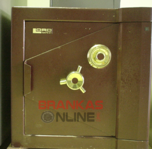 Tips Aman Menyimpan Brankas Emas di Rumah1