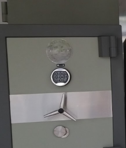 Toko Brankas Lemari Besi di Majapahit2