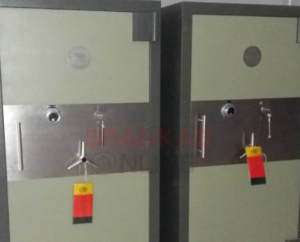 Toko Brankas Lemari Besi di Majapahit3