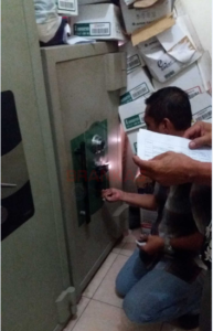 servis brankas di Tembalang1