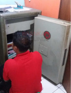 servis brankas di psr bulu 1
