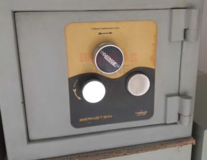 toko brankas genuk 3