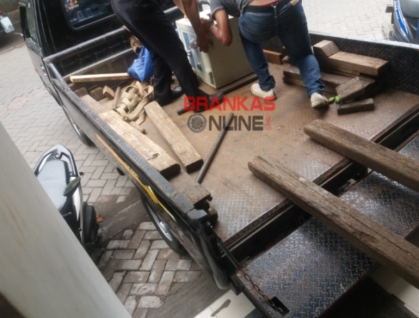 Jasa pindah brankas di genuk