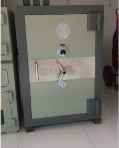 jual brankas di gajah raya3