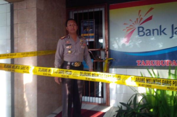 pembobolan bank jateng