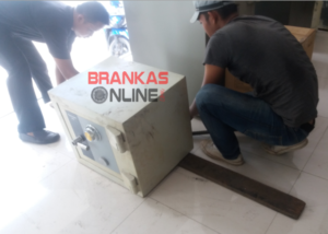 Jasa Pindah Brankas3
