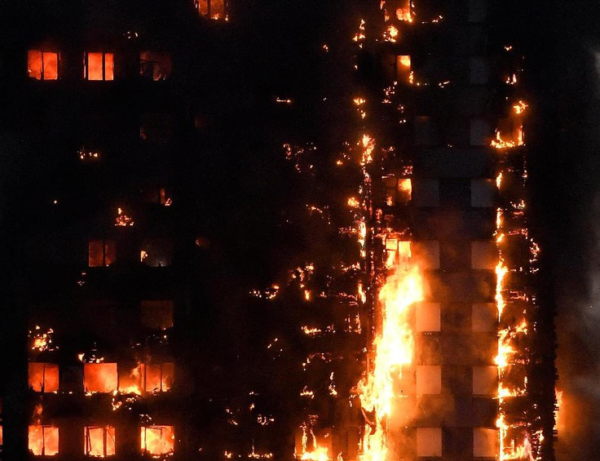 Warga yang Sahur Bangunkan Penghuni Saat Kebakaran Apartemen London